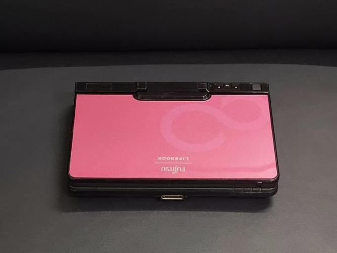 当年最小的“洋垃圾”笔记本,屏幕才5.6寸,如今二手巨坚挺!