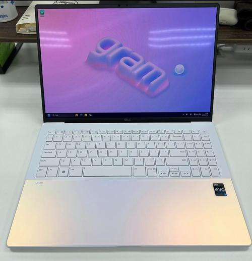 教师什么电脑中心小学的老师是用什么电脑