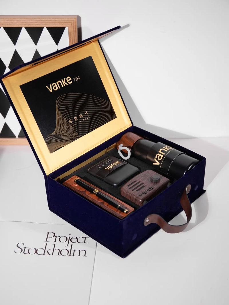 送商务人士,有什么比较独特的礼品推荐吗?