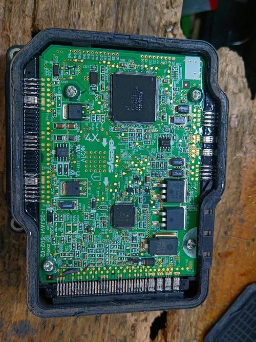 笔记本电脑对汽修有和帮助