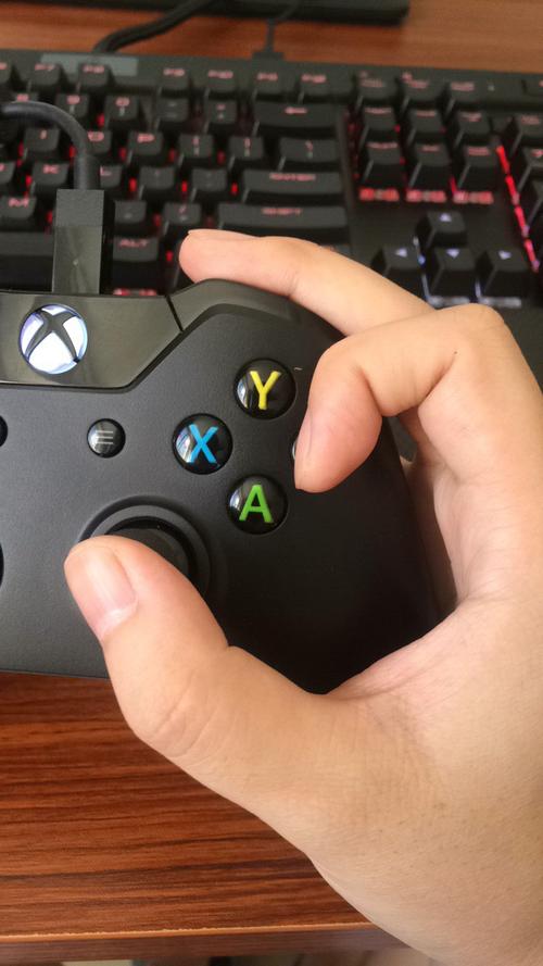 win10如何用xboxone手柄?