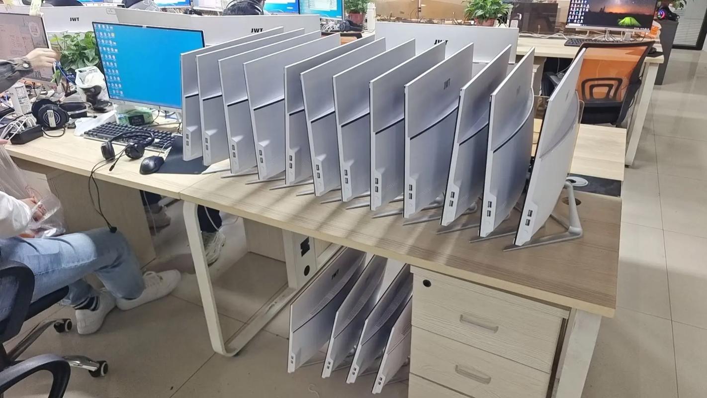 ...说的还挺玄,自己不用承担风险,但是得自备笔记本电脑