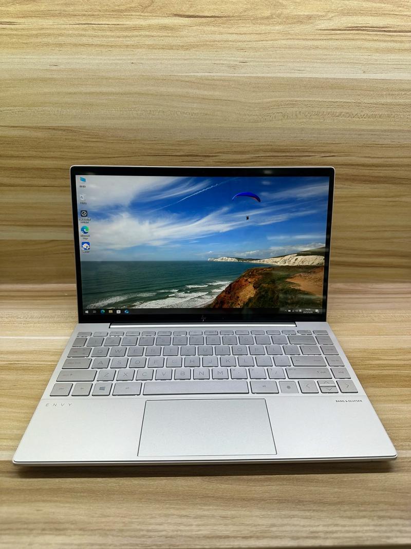 笔记本电脑银色外观有哪些款式