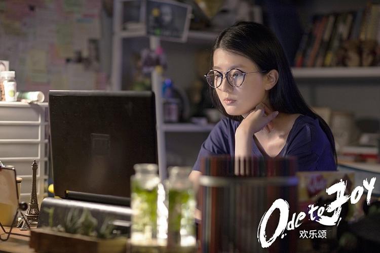 精英律师电视剧里用的是什么电脑笔记本那个?