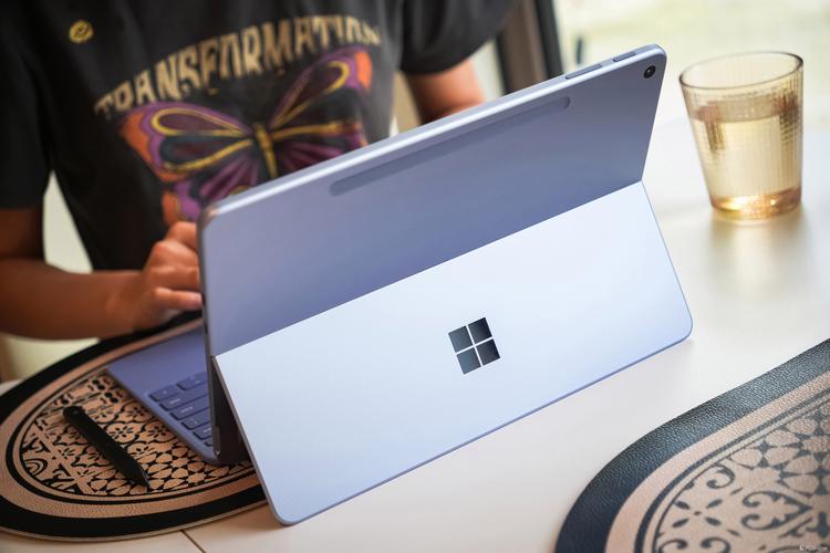 ...学习和娱乐的笔记本电脑,那么你一定不能错过台电t40plus。