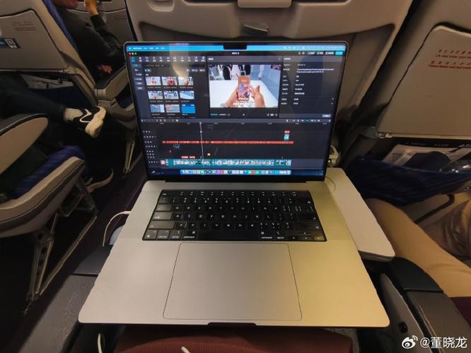 机械革命u盘启动按键