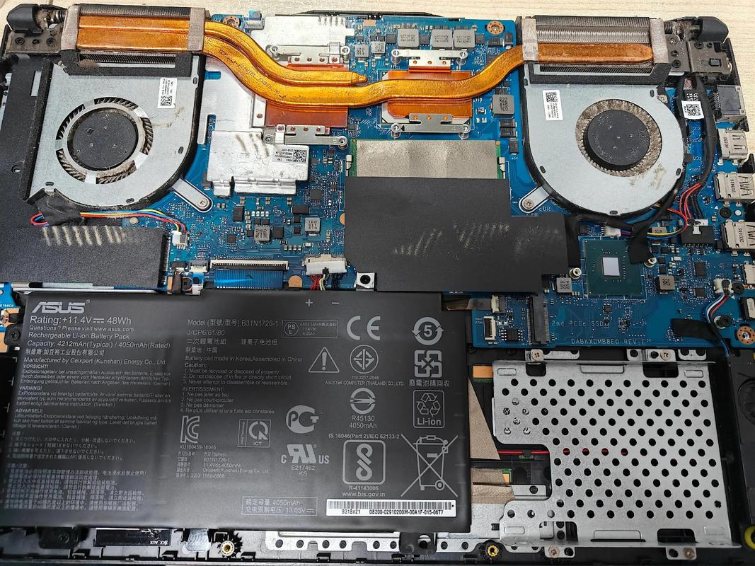 荣耀笔记本电脑清灰换硅脂