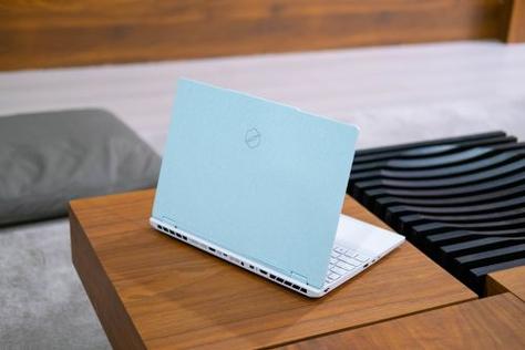 总结下!机械革命笔记本电脑上新,直接潘通色彩认证!