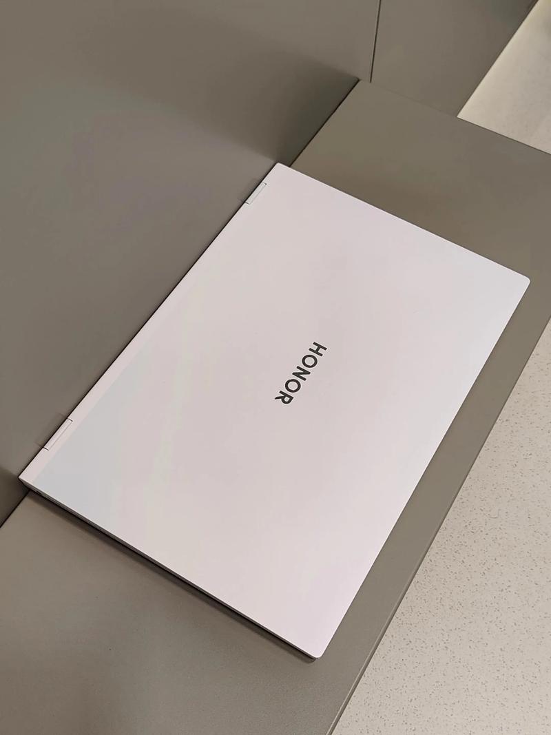 荣耀Magicbook16和Pro,买哪款比较好?