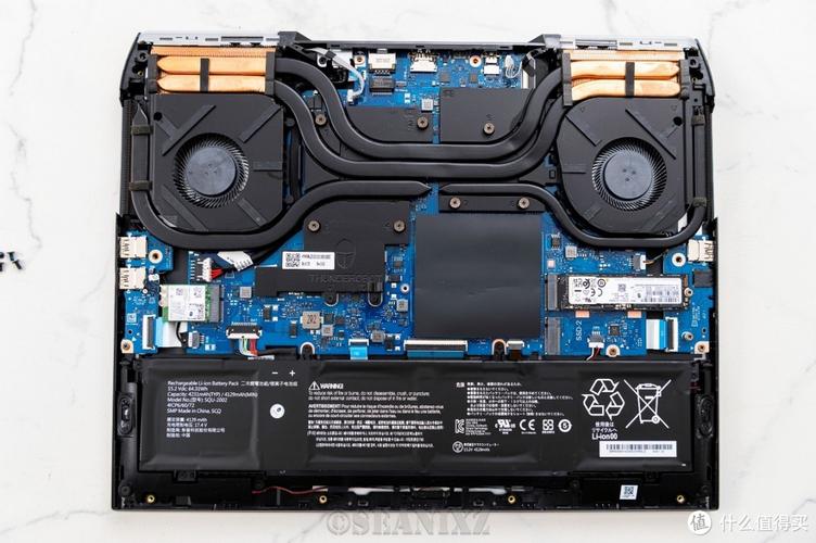 八千多满血版RTX3060游戏本雷神ZERO值得入手吗?拆机测评告诉你