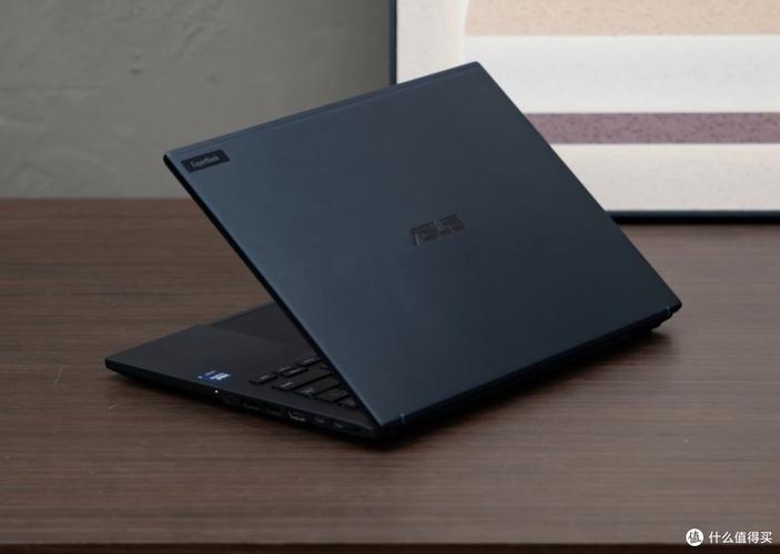 之前买的轻薄本被我摔坏了。。心疼,有没有耐用点的轻薄本呢