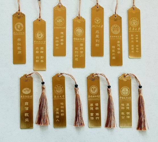 小孩考大学送什么礼物合适