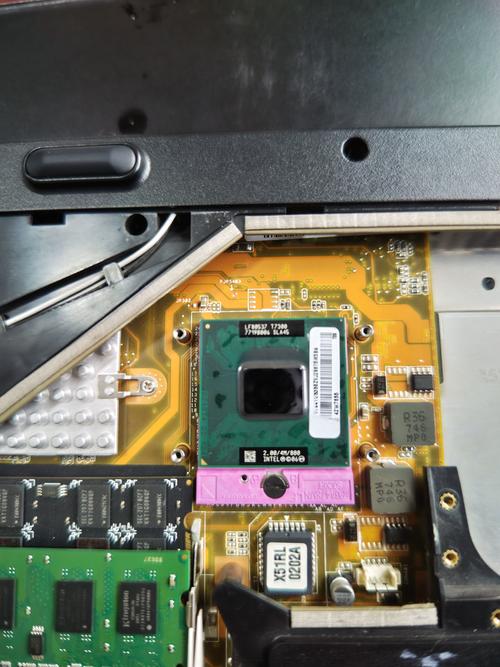 像电视剧‘想你’里面那种屏幕可以拆下当平板的笔记本电脑有哪几种?