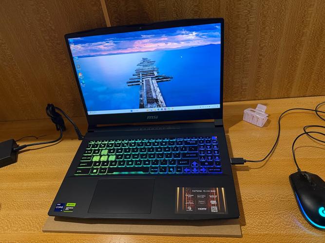 剪辑的话买什么电脑