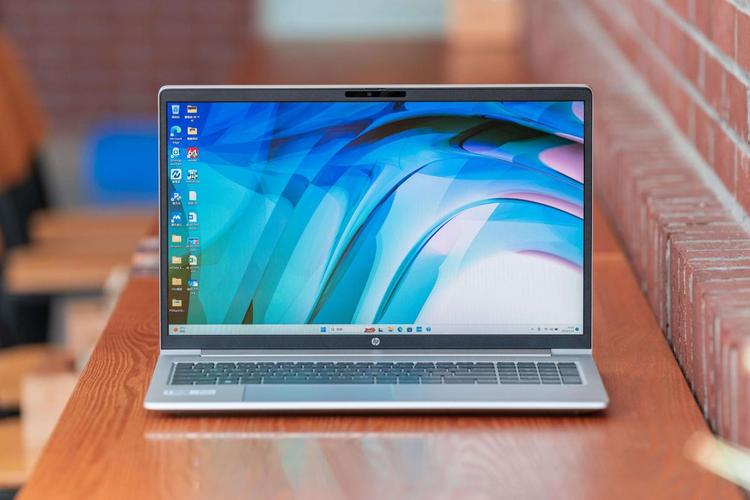 配置不错!这两款大屏笔记本性价比高,适合编程人员使用