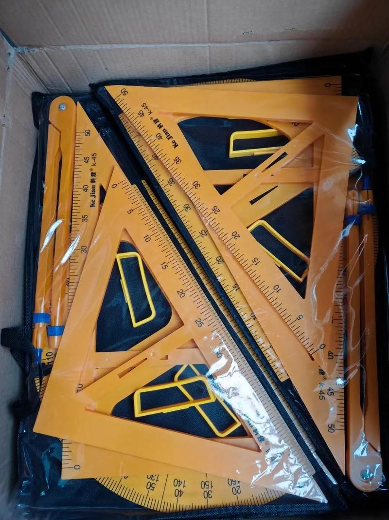 高中教室必备用品
