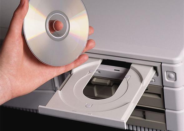 笔记本电脑可以放光盘吗?