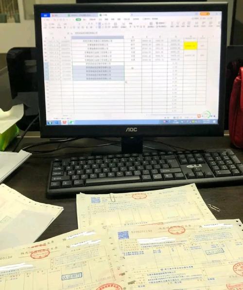 大学生用的笔记本(大学生怎么选取合适的笔记本)