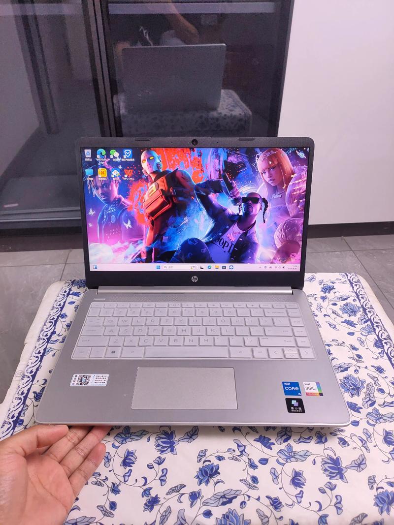 出差带什么笔记本电脑合适?14英寸全能轻薄本推荐