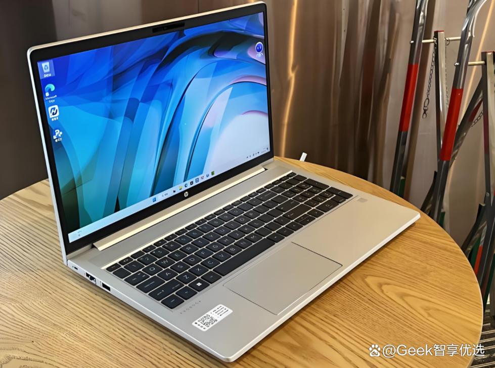 播音主持适合什么电脑