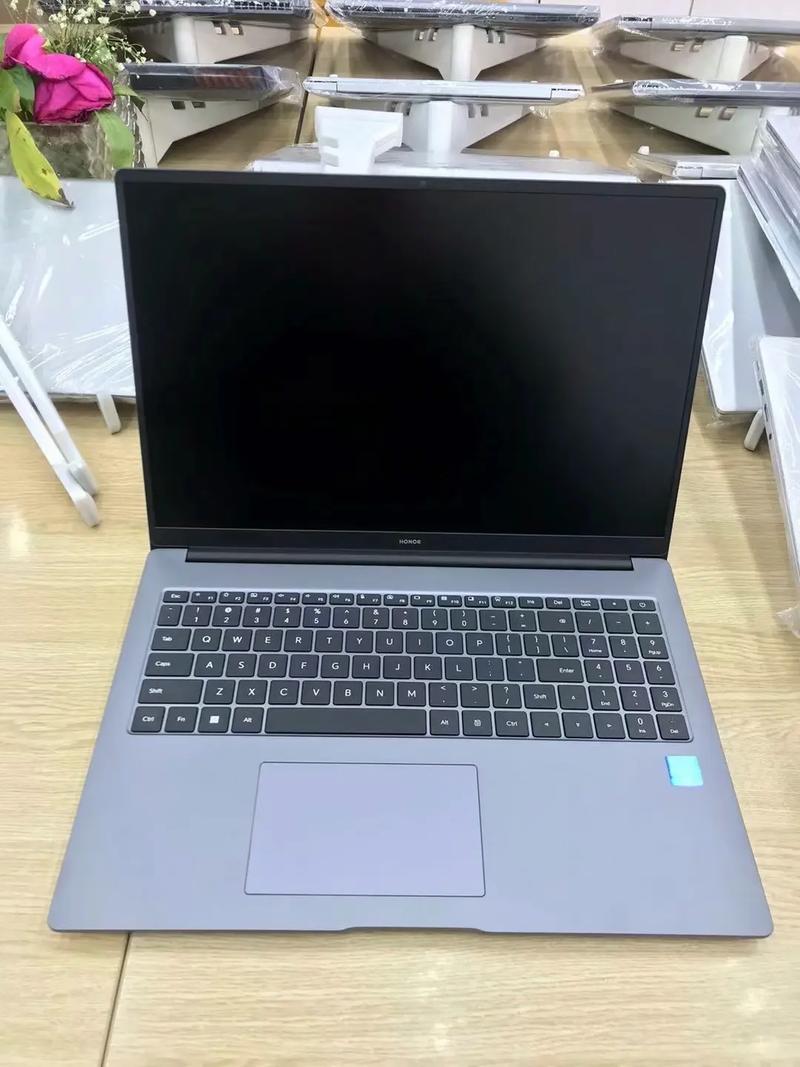 女生办公用的笔记本电脑哪一款比较好