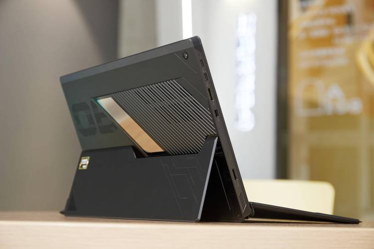 2025年笔记本电脑排名榜