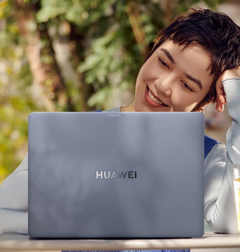 大学新生计算机专业买什么笔记本电脑好