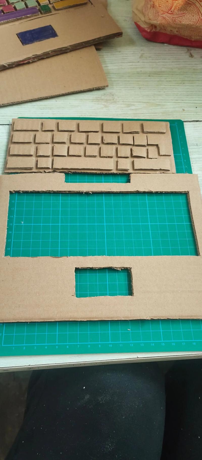 什么东西可以用纸做电脑