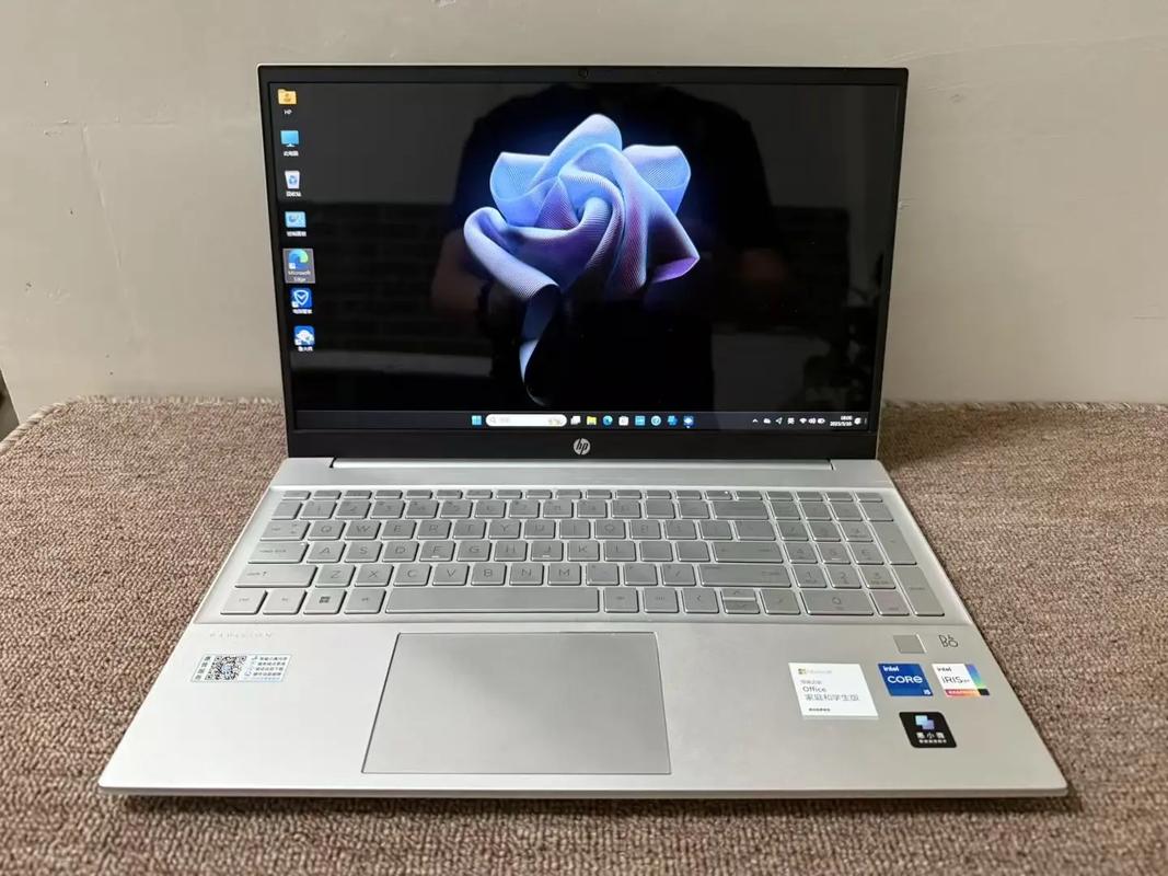 高性价比还有出众设计,惠普笔记本更适合职场