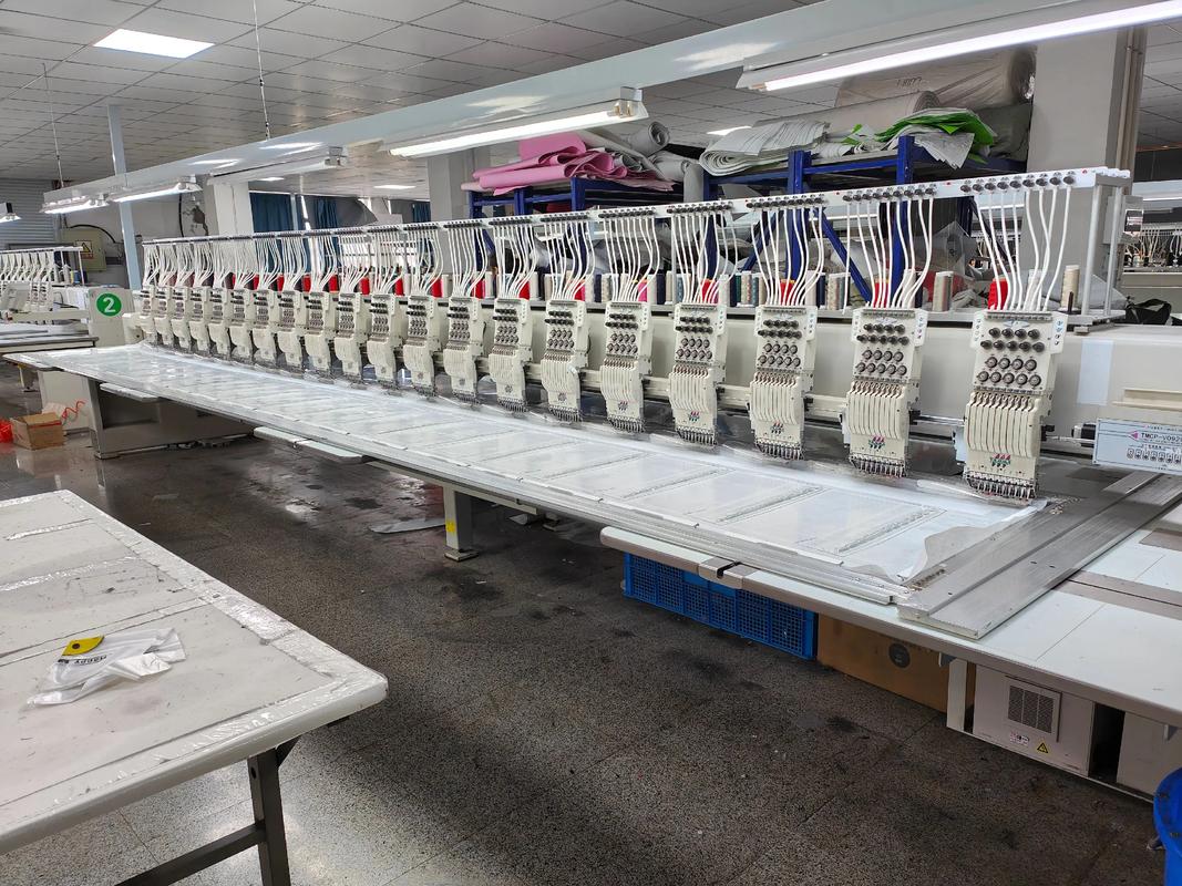 开服装加工厂要什么设备?哪些设备?