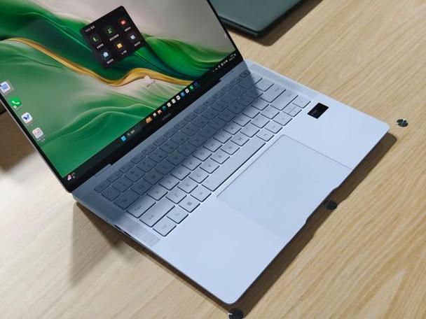 2024年(9月)高端轻薄本大盘点,有点小贵但绝对值得!