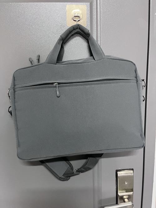 哪些品牌的电脑包比较实用?