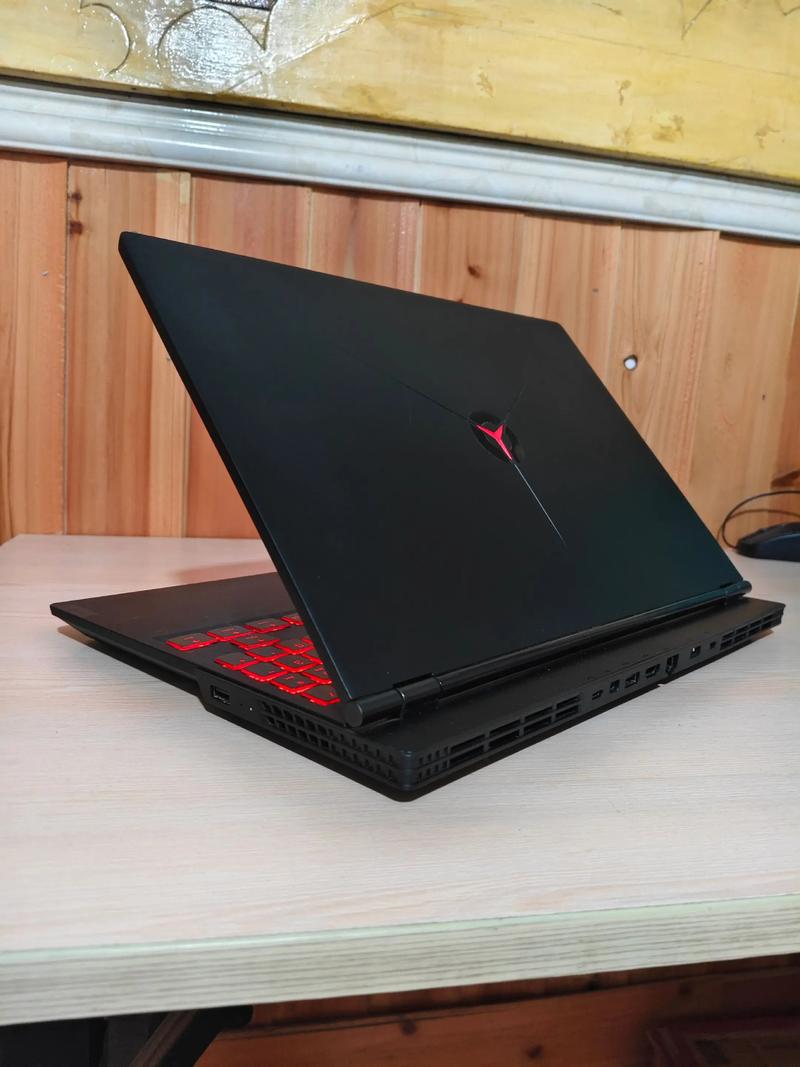 想买一台笔记本电脑,懂行的大神求推荐