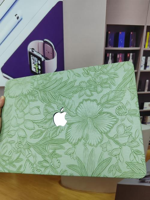 笔记本电脑的外壳太单调,都可以用什么装饰下!