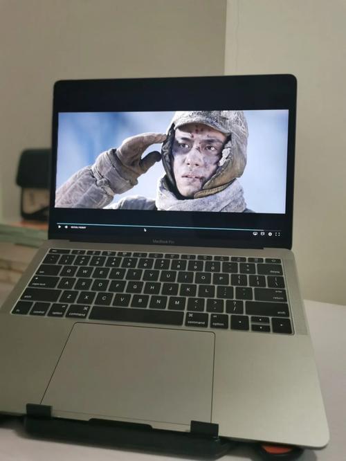 笔记本电脑用什么播放器看电影好?