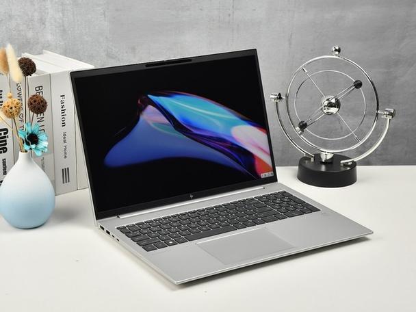 办公用笔记本电脑哪款好?