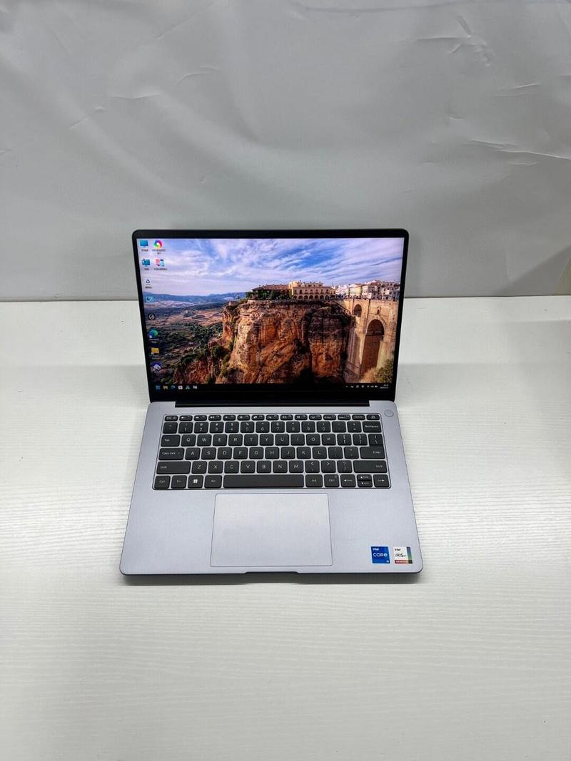 超高智能电脑配置推荐人工智能专业电脑配置要求