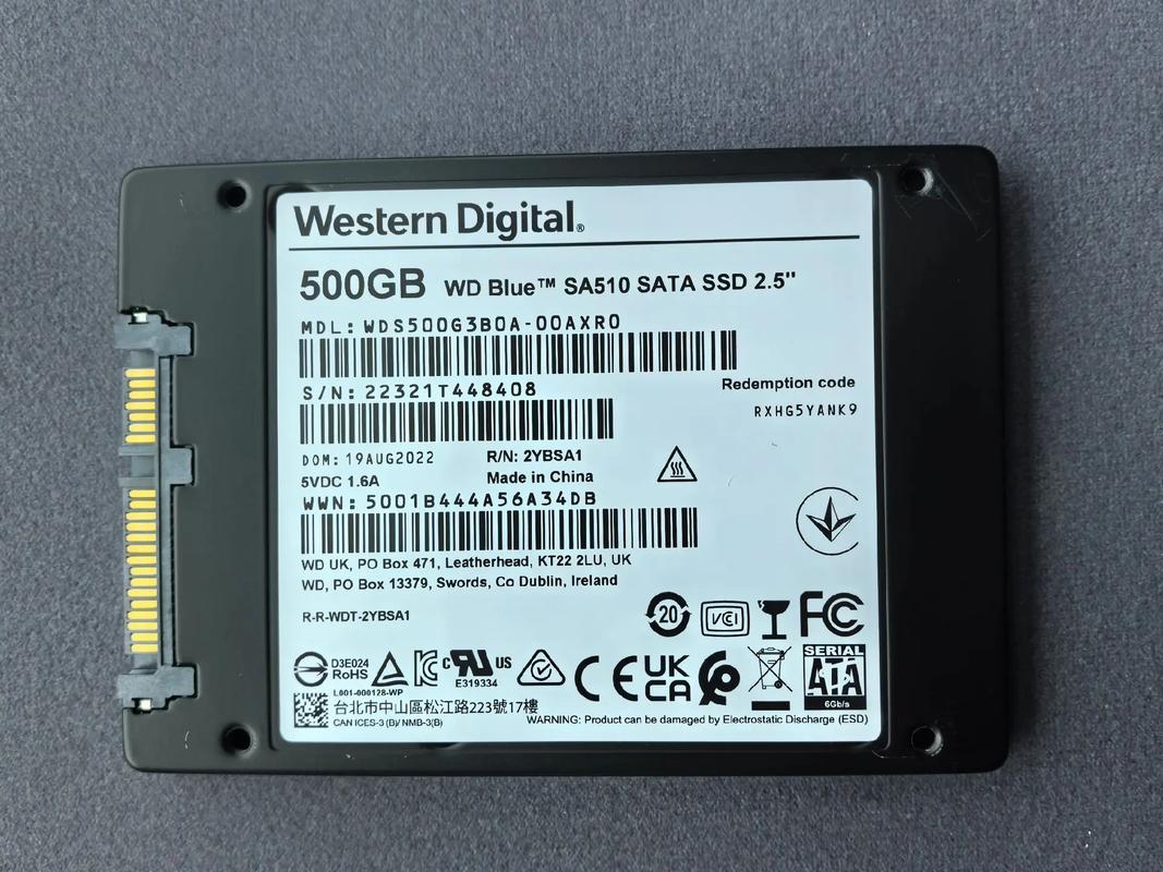 ...17寸的,固态硬盘的,预算6k『8』k,有什么推荐,有戴尔的推荐比较好...