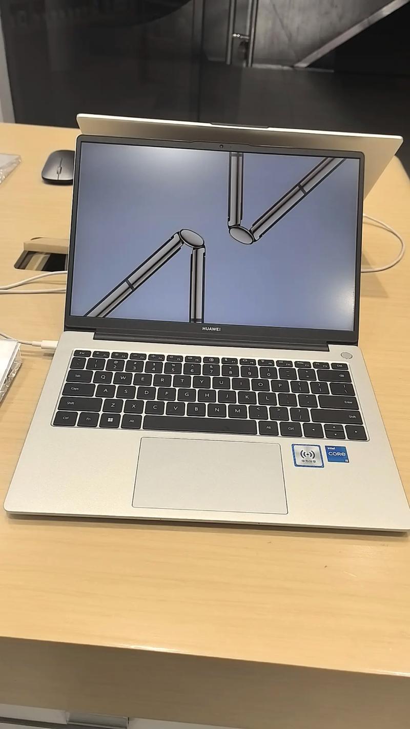 方便携带的笔记本电脑