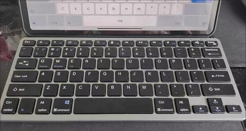 笔记本电脑用什么无线键盘最适合?