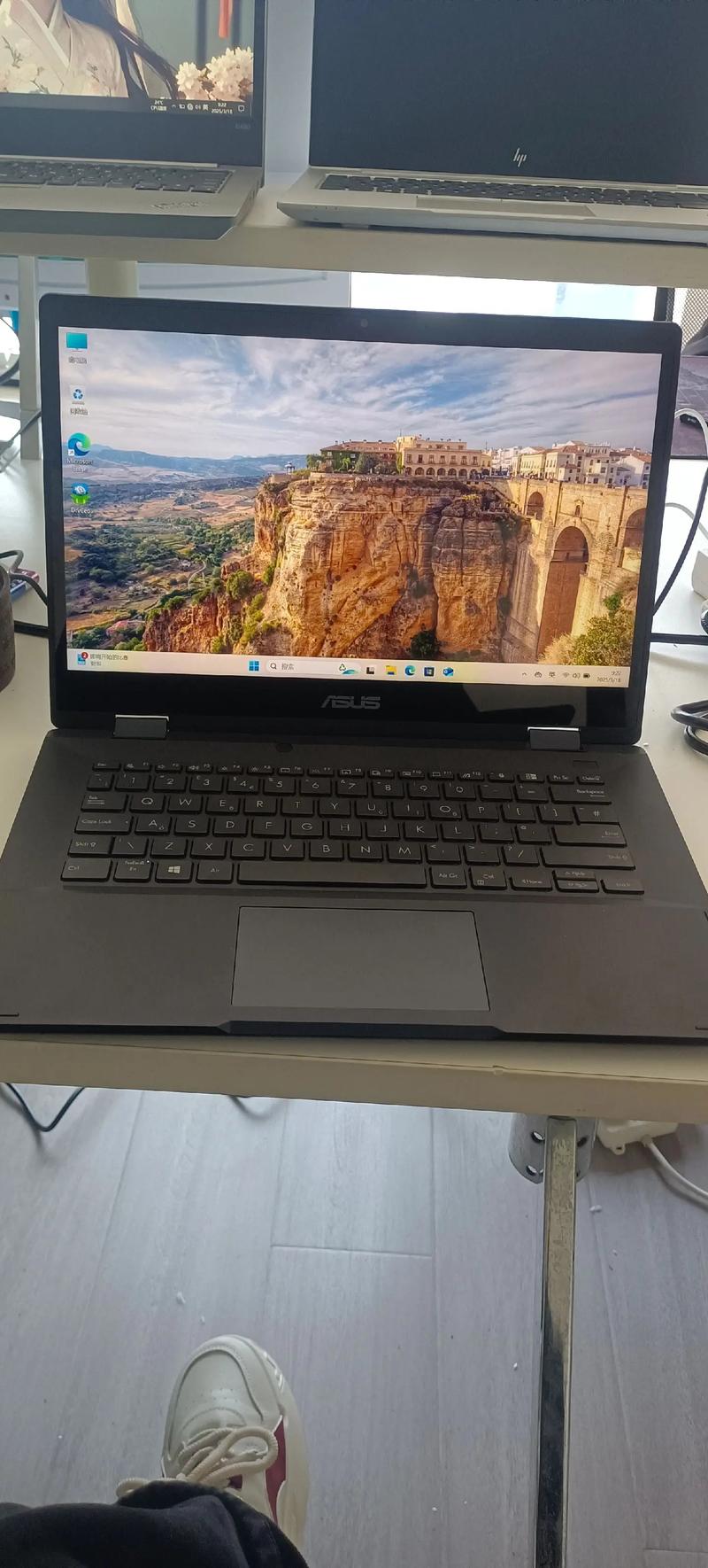 苹果笔记本和华为笔记本电脑哪个好?