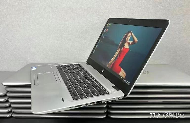 32G+1TB存储,售价低至2499,T-bao成为穷人买得起的高配笔记本?