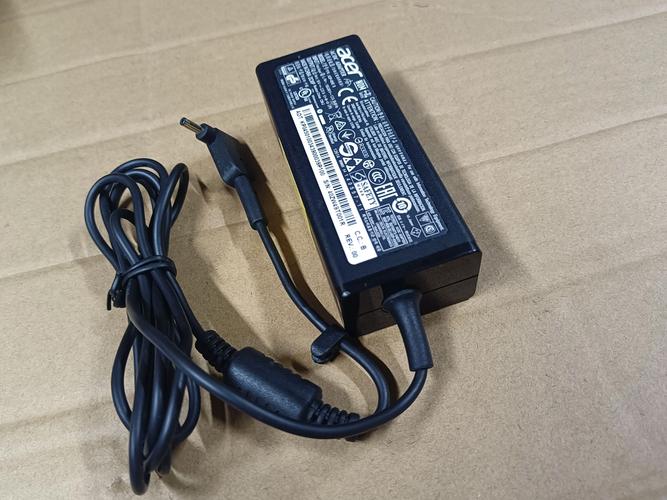 笔记本电脑电源适配器摔了一下后使用就会发出“滋滋”的电流声。_百度...