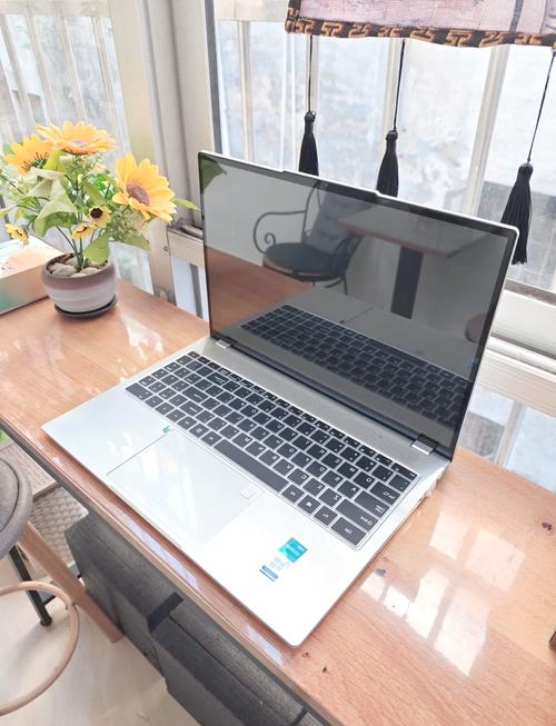 戴睿笔记本电脑用着怎么样?