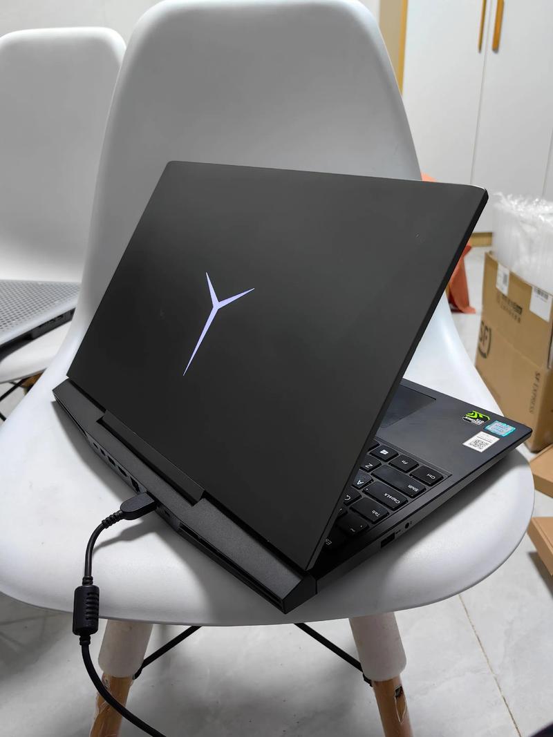 拯救者y7000p拖拉机声是风扇坏了吗