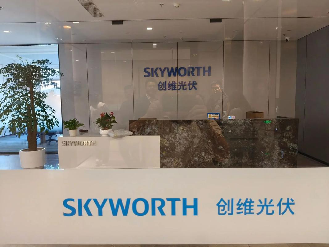 如何把笔记本外接液晶显示器显全屏