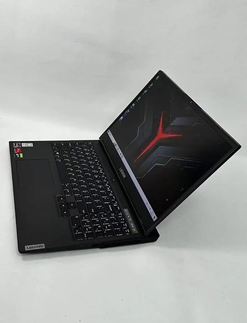笔记本电脑玩游戏选哪款性价比比较高?