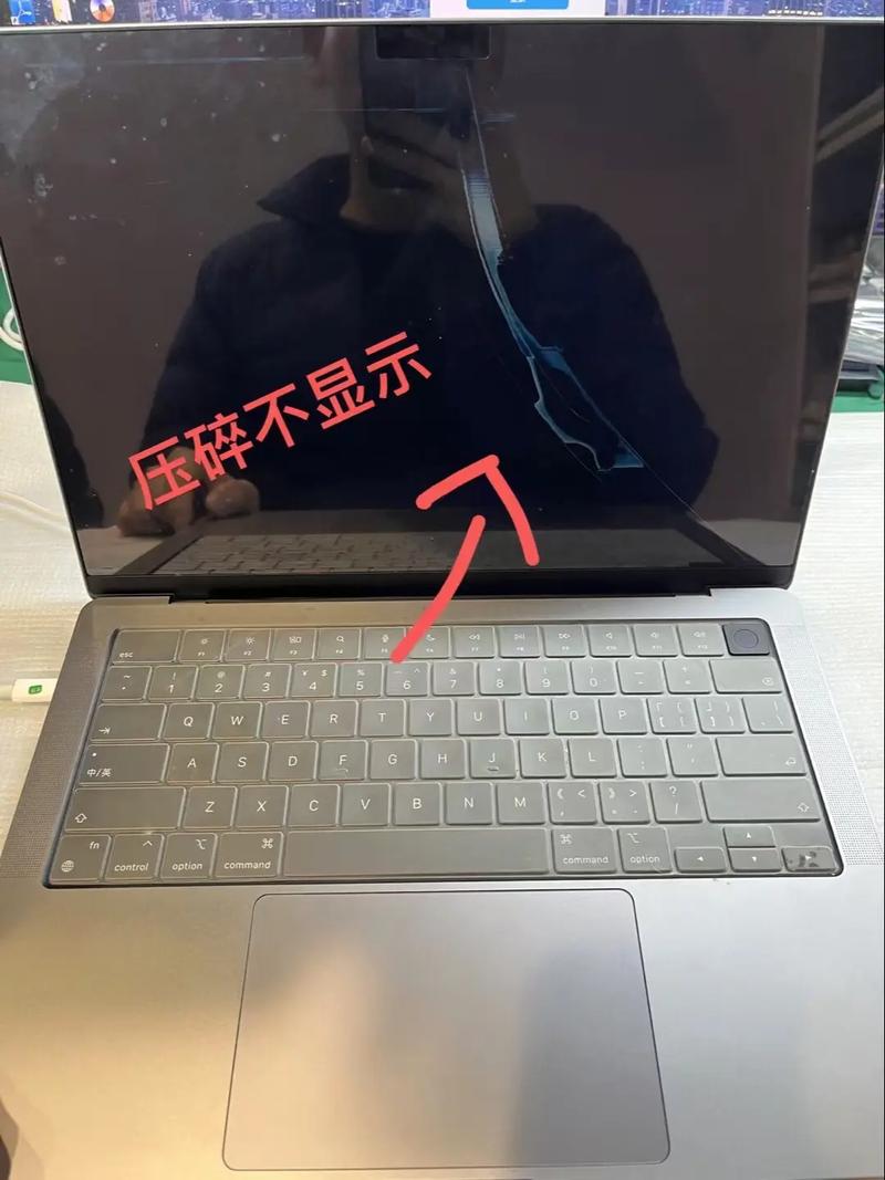 电脑屏幕坏了去哪里修比较便宜笔记本屏幕坏了修大概要多少钱有知道的...